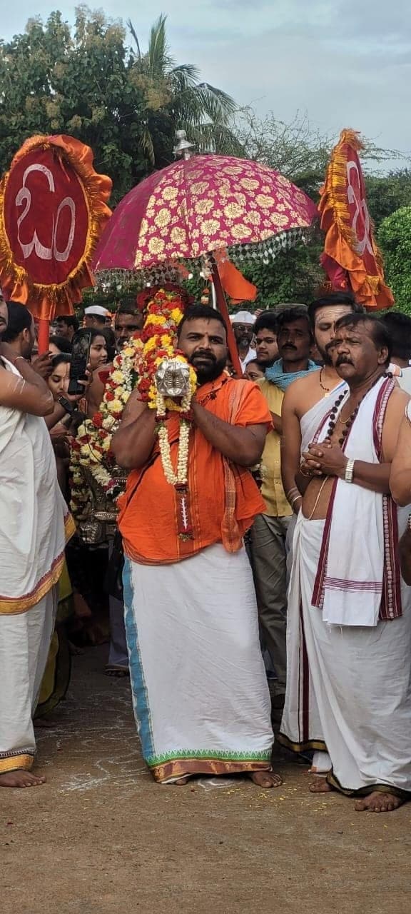 A visit to the temple